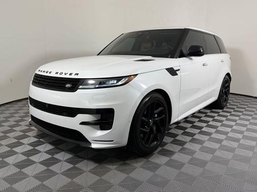 Ostuni Pearl White Premium Metallic 2025 Land Rover Range Rover Sport SE