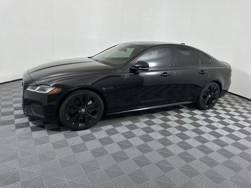 2024 Jaguar XF R-Dynamic SE