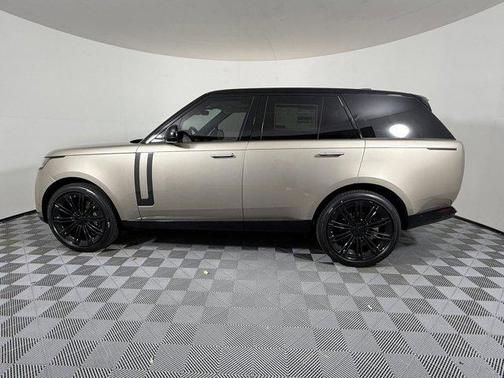 2026 Land Rover Range Rover P400 SE