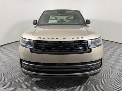 2026 Land Rover Range Rover P400 SE