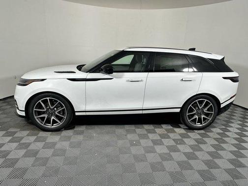 2026 Land Rover Range Rover Velar P250 SE R-Dynamic