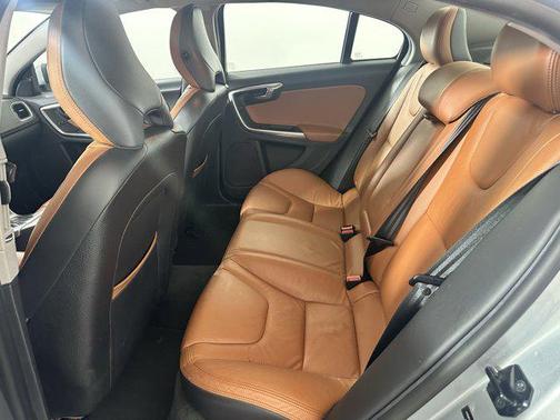 2013 Volvo S60 T5