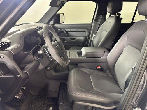 2023 Land Rover Defender 110 Carpathian Edition