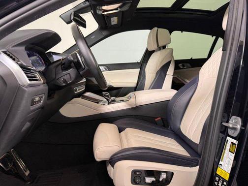 2022 BMW X6 xDrive40i