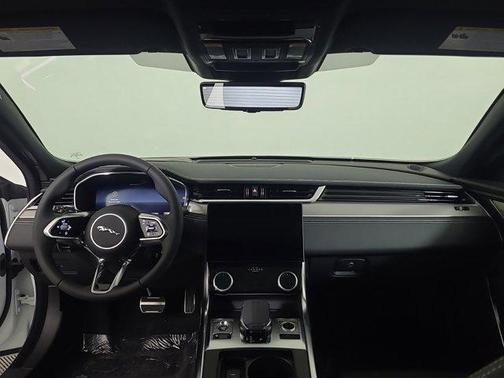 2024 Jaguar XF R-Dynamic SE P250 RWD Automatic