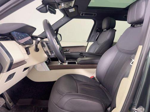 2023 Land Rover Range Rover P400 SE