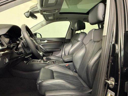Black 2019 Audi Q5 2.0T Premium Plus