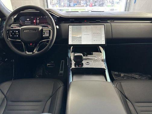 2025 Land Rover Range Rover Sport P635 SV Edition Two