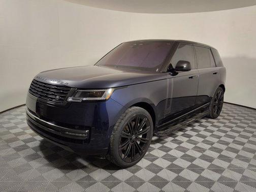 2023 Land Rover Range Rover P530 SE