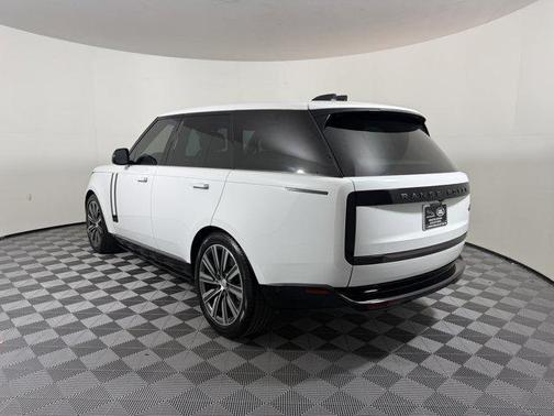 2023 Land Rover Range Rover P530 SE
