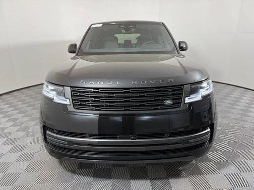 2026 Land Rover Range Rover P530 SE 7 Seat