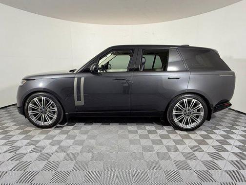 2024 Land Rover Range Rover P400 SE