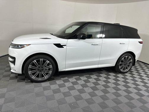 2025 Land Rover Range Rover Sport SE
