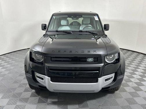2025 Land Rover Defender 110 P400 S