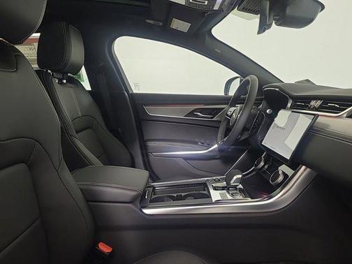 2024 Jaguar XF R-Dynamic SE P250 RWD Automatic