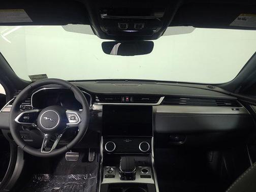2024 Jaguar XF R-Dynamic SE P250 RWD Automatic