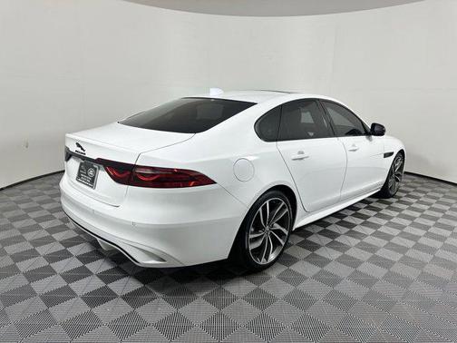 2024 Jaguar XF R-Dynamic SE P250 RWD Automatic
