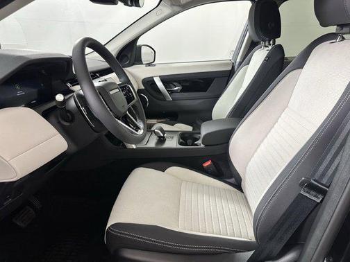 2025 Land Rover Discovery Sport S