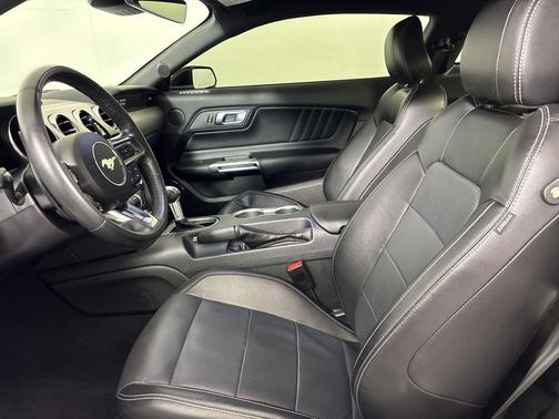 Oxford White 2021 Ford Mustang GT Premium