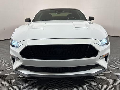 Oxford White 2021 Ford Mustang GT Premium