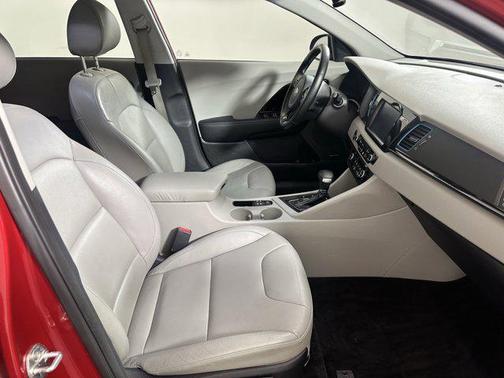 2019 Kia Niro EX Premium