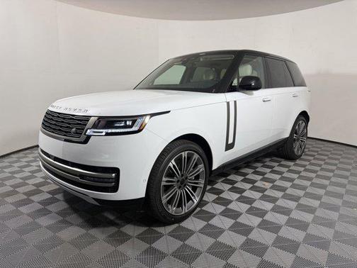 2026 Land Rover Range Rover P530 SE