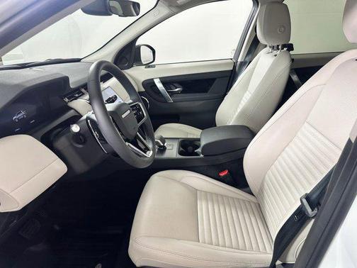 2025 Land Rover Discovery Sport S