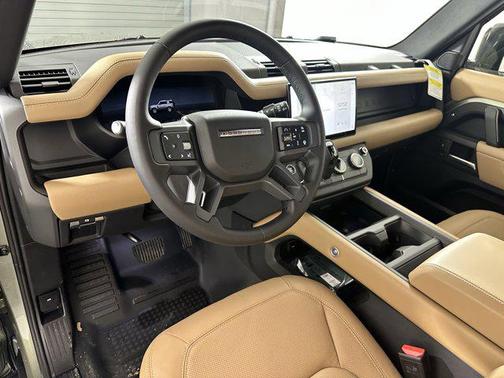 2025 Land Rover Defender 90 P300 S