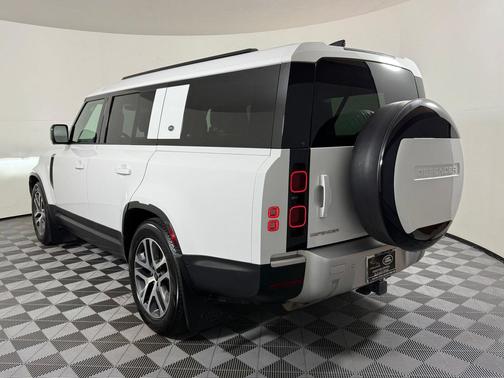 Fuji White 2024 Land Rover Defender 130 P400 S