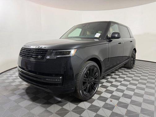 2026 Land Rover Range Rover P530 SE 7 Seat