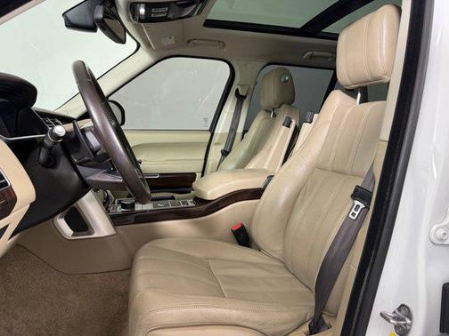 Fuji White 2014 Land Rover Range Rover 3.0L Supercharged HSE