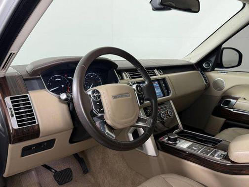 Fuji White 2014 Land Rover Range Rover 3.0L Supercharged HSE