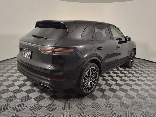 2019 Porsche Cayenne Base