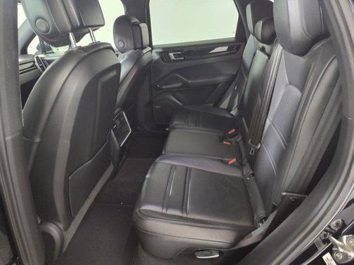 2019 Porsche Cayenne Base