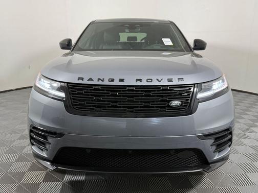 Zadar Grey Premium Metallic 2026 Land Rover Range Rover Velar Belgravia Edition
