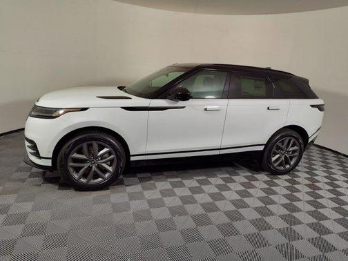 2026 Land Rover Range Rover Velar Dynamic SE