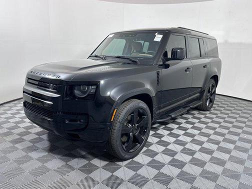 2026 Land Rover Defender V8