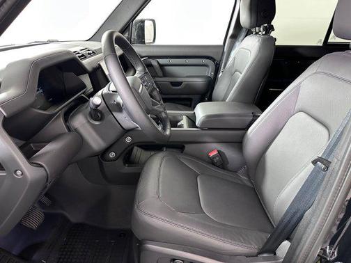 2026 Land Rover Defender S