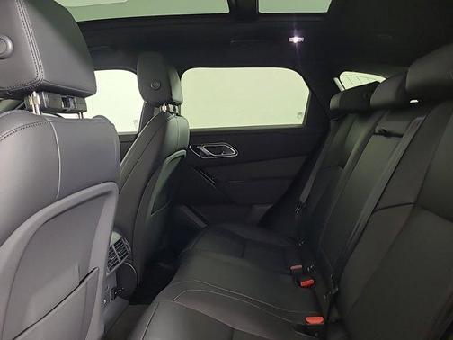 2025 Land Rover Range Rover Velar P250 SE R-Dynamic