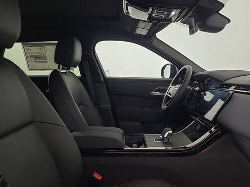2025 Land Rover Range Rover Velar P250 SE R-Dynamic