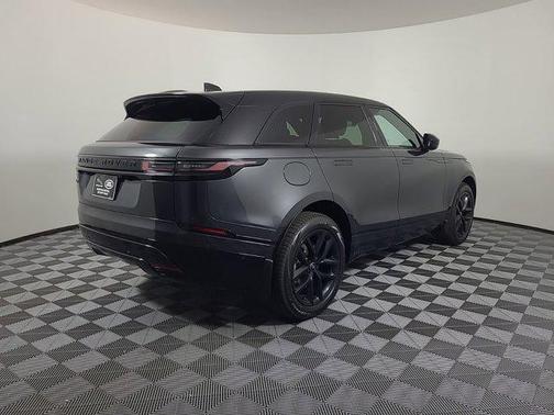 2025 Land Rover Range Rover Velar P250 SE R-Dynamic