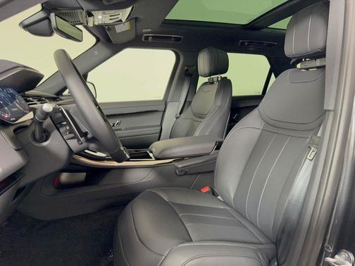 Carpathian Grey Premium Metallic 2027 Land Rover Range Rover Sport SE