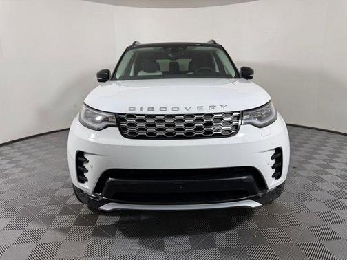 2026 Land Rover Discovery Gemini Edition