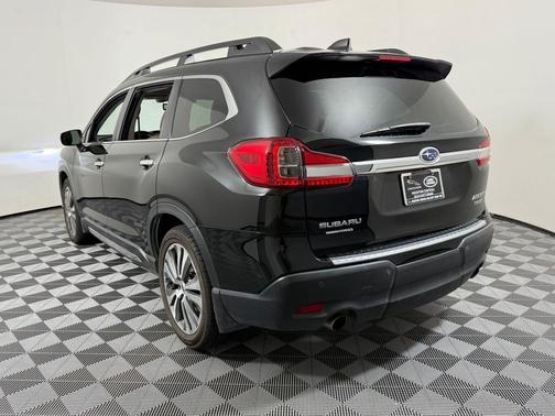 Crystal Black Silica 2020 Subaru Ascent Touring 7-Passenger
