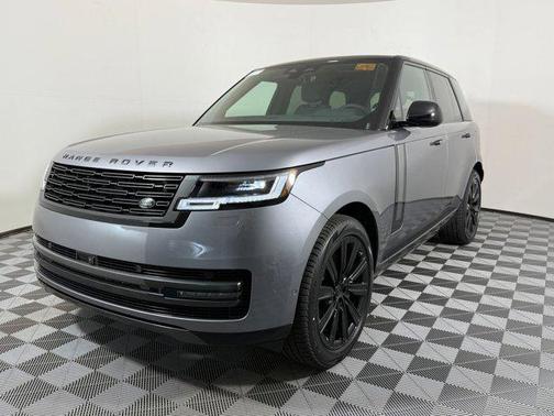 Eiger Grey Metallic 2026 Land Rover Range Rover P550e SE
