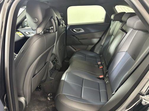 2026 Land Rover Range Rover Velar P250 SE R-Dynamic