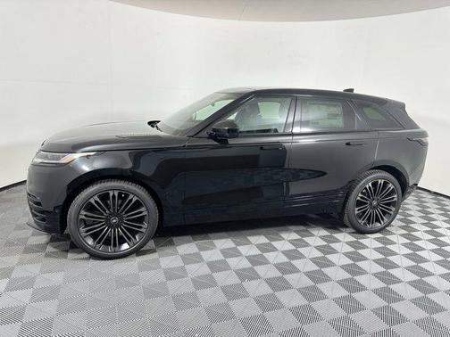 2026 Land Rover Range Rover Velar P250 SE R-Dynamic