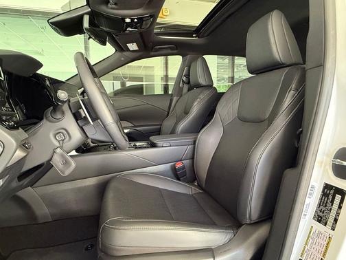 Eminent White Pearl 2024 Lexus RX 350 Base