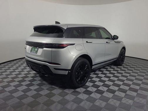 2024 Land Rover Range Rover Evoque Dynamic SE