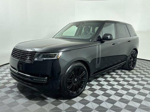2024 Land Rover Range Rover P530 SE